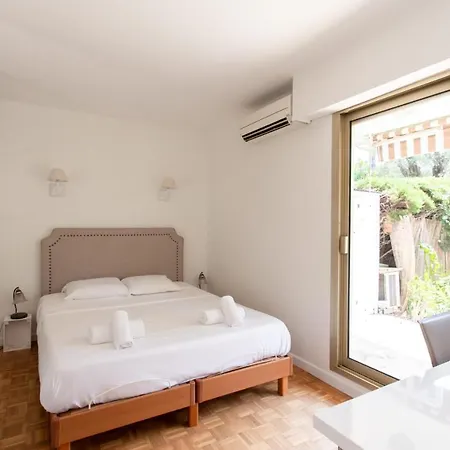 Anthala Furnished Flat Apartman Antibes